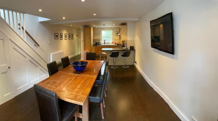 Luxury Central London 3 Bedroom Family House מראה חיצוני תמונה